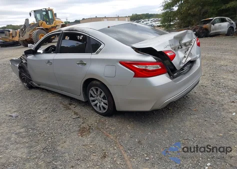 2016 Nissan Altima 2.5 S z USA, uszkodzony, nr VIN 1N4AL3AP2GC146312